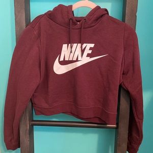 Nike Crop Sweater